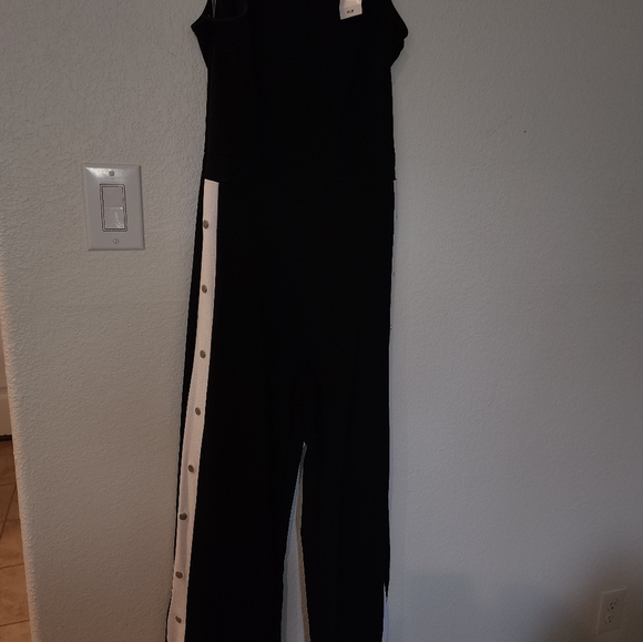 Sport Romper - Picture 2 of 4